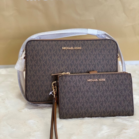 Michael kors bag with wallet - Picture 1 of 4